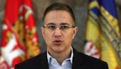 STEFANOVIĆ: Dosta je spinivanja i laži, tokom protesta povređena 133 policajca STEFANOVIĆ: Dosta je spinivanja i laži, tokom protesta povređena 133 policajca
