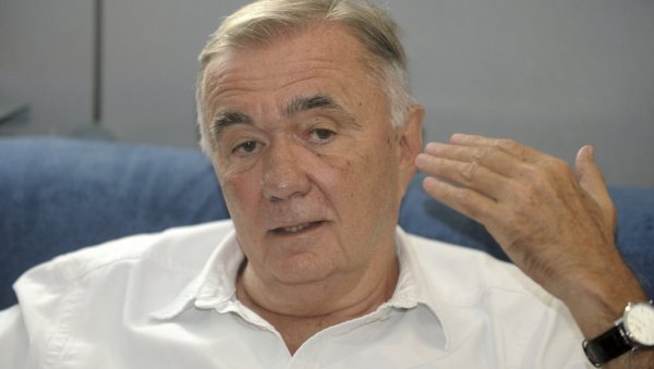 ЦЕНЗОРИМА СМЕТАЛИ НАСЛОВ И СОНГОВИ : Душан Ковачевић о филму Ко то тамо пева, који је одабран за Кан класик ЦЕНЗОРИМА СМЕТАЛИ НАСЛОВ И СОНГОВИ : Душан Ковачевић о филму Ко то тамо пева, који је одабран за Кан класик