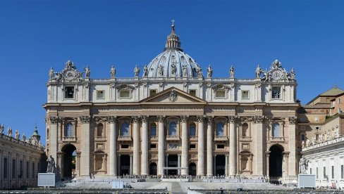 SVETA STOLICA: Neophodno i hitno vratiti se misama uživo SVETA STOLICA: Neophodno i hitno vratiti se misama uživo
