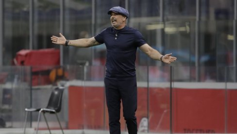 DELE NAM KARTONE KAO DA IGRAMO FERNANDO KOUTO I JA! Mihajlović krivi sudije zbog loših rezultata Bolonje DELE NAM KARTONE KAO DA IGRAMO FERNANDO KOUTO I JA! Mihajlović krivi sudije zbog loših rezultata Bolonje