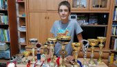 СВЕТЛА БУДУЋНОСТ СРПСКОГ ТЕНИСА: Млади Радишић рекетом крчи пут ка звездама “белог спорта” СВЕТЛА БУДУЋНОСТ СРПСКОГ ТЕНИСА: Млади Радишић рекетом крчи пут ка звездама “белог спорта”