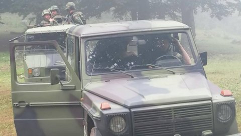 ЈУНАК С КОШАРА: Зоран Веселић 22 године после смрти биће сахрањен у родном Лаћарку ЈУНАК С КОШАРА: Зоран Веселић 22 године после смрти биће сахрањен у родном Лаћарку