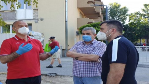 STANJE 11 OBOLELIH STABILNO: Ministar Zoran Đorđević obišao Gerontološki centar u Subotici STANJE 11 OBOLELIH STABILNO: Ministar Zoran Đorđević obišao Gerontološki centar u Subotici