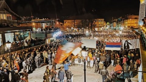СКАНДАЛОЗНО САОПШТЕЊЕ ЦРНОГОРСКОГ КРИЗНОГ ШТАБА: Оптужили СПЦ да шири вирус корона и угрожава здравље СКАНДАЛОЗНО САОПШТЕЊЕ ЦРНОГОРСКОГ КРИЗНОГ ШТАБА: Оптужили СПЦ да шири вирус корона и угрожава здравље