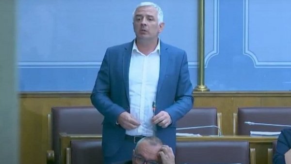 ВУЧУРОВИЋ: Видим листу Милатовића и УРЕ као део будуће власти у Подгорици ВУЧУРОВИЋ: Видим листу Милатовића и УРЕ као део будуће власти у Подгорици