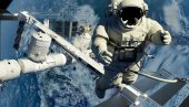 ПРВА КИНЕСКИЊА У СВЕМИРСКОЈ ШЕТЊИ: Ванг Јапинг и Жаи Жиђанг инсталирали опрему ПРВА КИНЕСКИЊА У СВЕМИРСКОЈ ШЕТЊИ: Ванг Јапинг и Жаи Жиђанг инсталирали опрему