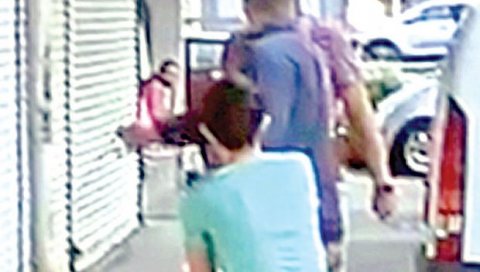 ЧЕДА ТРАЖИО ПИШТОЉ: Возач одбио да му да оружје и рекао му да се смири - Дубајић открио детаље ЧЕДА ТРАЖИО ПИШТОЉ: Возач одбио да му да оружје и рекао му да се смири - Дубајић открио детаље
