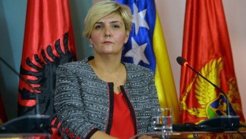 РАДНА МЕСТА ПРЕ КОРОНЕ: Нема смисла да због повећања оболелих трпи привреда РАДНА МЕСТА ПРЕ КОРОНЕ: Нема смисла да због повећања оболелих трпи привреда