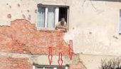 СНИМАК ИЗ БОСНЕ НАСМЕЈАО РЕГИОН: Овако деда добацује баби дрва (ВИДЕО) СНИМАК ИЗ БОСНЕ НАСМЕЈАО РЕГИОН: Овако деда добацује баби дрва (ВИДЕО)
