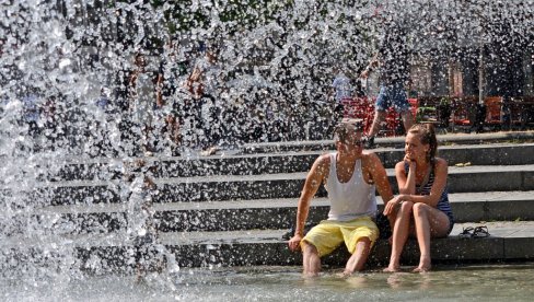 ЈОШ ТОПЛИЈЕ НЕГО ЈУЧЕ: Ево какво нас време данас очекује