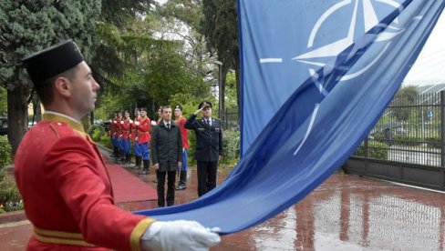 ХАОС У ВОЈСЦИ ЦРНЕ ГОРЕ: Откривене велике малверзације Миловог режима! ХАОС У ВОЈСЦИ ЦРНЕ ГОРЕ: Откривене велике малверзације Миловог режима!
