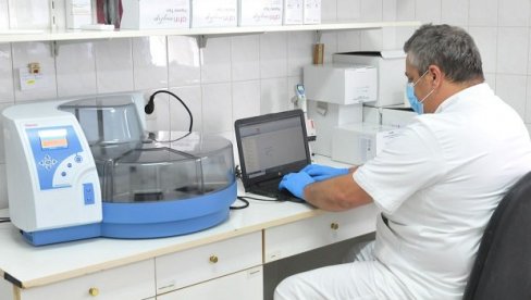 NOVI UREĐAJ: Otkriva COVID-19 u dahu testirane osobe NOVI UREĐAJ: Otkriva COVID-19 u dahu testirane osobe