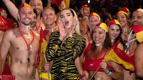 PRAVDANJE POSLE PROVOKACIJE: Dua Lipa posle svega tvrdi da je pogrešno interpetirana i da ne širi mržnju PRAVDANJE POSLE PROVOKACIJE: Dua Lipa posle svega tvrdi da je pogrešno interpetirana i da ne širi mržnju
