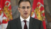 НЕБОЈША СТЕФАНОВИЋ: Након Ђиласове скупштине Србија добија Ђиласову колону НЕБОЈША СТЕФАНОВИЋ: Након Ђиласове скупштине Србија добија Ђиласову колону