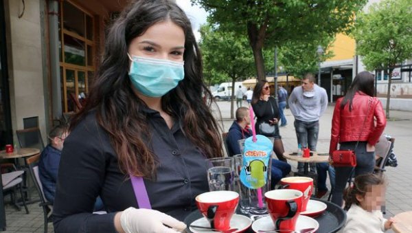 МАЊИ ПДВ ЗА СПАС: Унија послодаваца Влади послала пакет од осам мера за олакшање пословања МАЊИ ПДВ ЗА СПАС: Унија послодаваца Влади послала пакет од осам мера за олакшање пословања