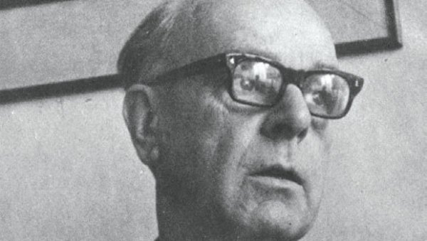 БИО ЈЕ ВЕЗАН ЛАНЦИМА, ПА БАЧЕН У САМИЦУ: На данашњи дан је преминуо Меша Селимовић, а ово је његова тужна судбина БИО ЈЕ ВЕЗАН ЛАНЦИМА, ПА БАЧЕН У САМИЦУ: На данашњи дан је преминуо Меша Селимовић, а ово је његова тужна судбина
