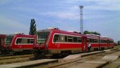 ДЕТАЉИ ТРАГЕДИЈЕ НА ПРУЗИ БЕОГРАД-БАР: Идентификована особа која је скочила под воз ДЕТАЉИ ТРАГЕДИЈЕ НА ПРУЗИ БЕОГРАД-БАР: Идентификована особа која је скочила под воз