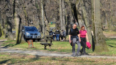 ГРАЂАНИ РЕАГОВАЛИ НА ВРЕМЕ: Градоначелник Зоран Радојичић о жалбама поводом најављене градње у Кошутњаку ГРАЂАНИ РЕАГОВАЛИ НА ВРЕМЕ: Градоначелник Зоран Радојичић о жалбама поводом најављене градње у Кошутњаку