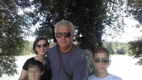 ДЕЦА СУ ВРИШТАЛА У АУТУ: Исповест сведока несреће у којој су страдали Небојша и Жељка (ФОТО) ДЕЦА СУ ВРИШТАЛА У АУТУ: Исповест сведока несреће у којој су страдали Небојша и Жељка (ФОТО)