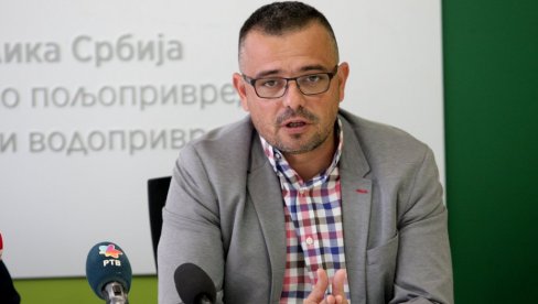 БРАНИСЛАВ НЕДИМОВИЋ: Гладовати не можемо, родило је и за извоз БРАНИСЛАВ НЕДИМОВИЋ: Гладовати не можемо, родило је и за извоз