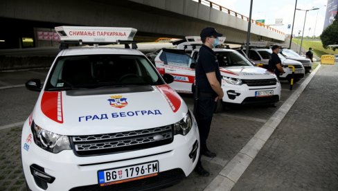 КОМПЛЕТАН СПИСАК 93 УЛИЦЕ У БЕОГРАДУ: Овде од данас Око соколово снима непрописно паркирана возила КОМПЛЕТАН СПИСАК 93 УЛИЦЕ У БЕОГРАДУ: Овде од данас Око соколово снима непрописно паркирана возила