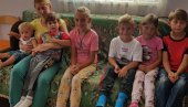 SVEGA IMAJU, NIČEG DOVOLJNO: Tomislava i Miladin iz Gadžinog Hana odgajaju šestoro dece SVEGA IMAJU, NIČEG DOVOLJNO: Tomislava i Miladin iz Gadžinog Hana odgajaju šestoro dece