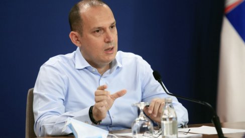 IZ PRESTONICE 42 ODSTO ZARAŽENIH: Zlatibor Lončar kaže da su rezultati direktno vezani za naše ponašanje IZ PRESTONICE 42 ODSTO ZARAŽENIH: Zlatibor Lončar kaže da su rezultati direktno vezani za naše ponašanje