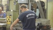 KORONA DIKTIRA RAD U “ZASTAVI”: Većini kragujevačkih oružara produžen odmor KORONA DIKTIRA RAD U “ZASTAVI”: Većini kragujevačkih oružara produžen odmor