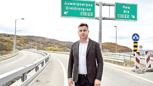 OD PROKLETE AVLIJE DO MODERNOG GRADA: Kako je varošica na obodu Srbije postala mesto u kojem prosečna primanja među najvišima u državi OD PROKLETE AVLIJE DO MODERNOG GRADA: Kako je varošica na obodu Srbije postala mesto u kojem prosečna primanja među najvišima u državi