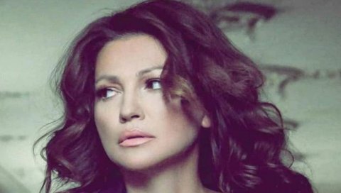ЧУВЕНИ ХОЛИВУДСКИ ЗАВОДНИК ЈЕ МУВАО: Нина Бадрић признала - Била сам заљубљена, па сам га одбила! ЧУВЕНИ ХОЛИВУДСКИ ЗАВОДНИК ЈЕ МУВАО: Нина Бадрић признала - Била сам заљубљена, па сам га одбила!