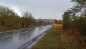 TRAGEDIJA U PRUGOVU: Muškarac se ubio hicem iz pištolja, motiv nije poznat TRAGEDIJA U PRUGOVU: Muškarac se ubio hicem iz pištolja, motiv nije poznat