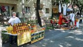 NIKAD LOŠIJA GODINA: U Modriči održan deseti jubilarni Sajam meda NIKAD LOŠIJA GODINA: U Modriči održan deseti jubilarni Sajam meda
