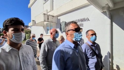 ЧЕТРДЕСЕТНИЦА ОД САХРАНЕ ДЕМОКРАТИЈЕ: Симболично обележавање у Будви ЧЕТРДЕСЕТНИЦА ОД САХРАНЕ ДЕМОКРАТИЈЕ: Симболично обележавање у Будви