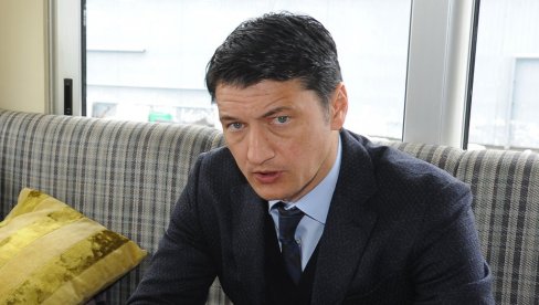 SIGURAN DEBI SRPSKOG TRENERA: Ivić i Votford startovali pobedom u Čempionšipu SIGURAN DEBI SRPSKOG TRENERA: Ivić i Votford startovali pobedom u Čempionšipu