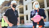 МИНИСТАРКА МИХАЈЛОВИЋ НАЈАВИЛА: Станови за 4.000 безбедњака на пролеће МИНИСТАРКА МИХАЈЛОВИЋ НАЈАВИЛА: Станови за 4.000 безбедњака на пролеће