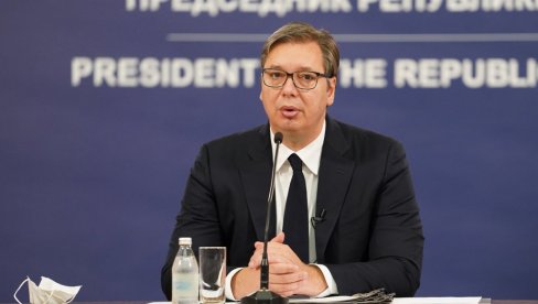 SRPSKI NAROD SE PODIGAO: Vučić se oglasio o rezultatima izbora u Crnoj Gori SRPSKI NAROD SE PODIGAO: Vučić se oglasio o rezultatima izbora u Crnoj Gori