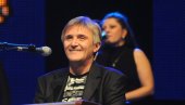 MOLITE SE DA SE PROBUDI: Supruga Rajka Dujmića potvrdila da je muzičar u komi MOLITE SE DA SE PROBUDI: Supruga Rajka Dujmića potvrdila da je muzičar u komi