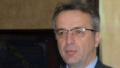 NE RUŠITE VI VUČIĆEVU SRBIJU, NEGO SEBE Danilović poslao jasnu poruku poslanicima opozicije u Srbiji NE RUŠITE VI VUČIĆEVU SRBIJU, NEGO SEBE Danilović poslao jasnu poruku poslanicima opozicije u Srbiji