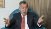 ĐUKANOVIĆ PRETI ABAZOVIĆU: Ako se potpiše Temeljni ugovor sledi smena Vlade