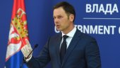 МИНИСТАР МАЛИ ОДГОВОРИО ДЕЖУРНИМ КРИТИЧАРИМА: Раст захваљујући економском напретку МИНИСТАР МАЛИ ОДГОВОРИО ДЕЖУРНИМ КРИТИЧАРИМА: Раст захваљујући економском напретку