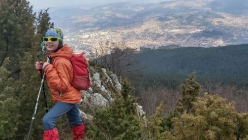 ДЕВЕТОГОДИШЊАКИЊА ОСВАЈА ПЛАНИНСКЕ ВРХОВЕ: После успона на Маглић остала верна планинарењу ДЕВЕТОГОДИШЊАКИЊА ОСВАЈА ПЛАНИНСКЕ ВРХОВЕ: После успона на Маглић остала верна планинарењу