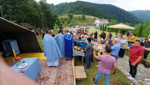 MANASTIR BOGOŠTICA: Uzdarja dobrotvorima MANASTIR BOGOŠTICA: Uzdarja dobrotvorima