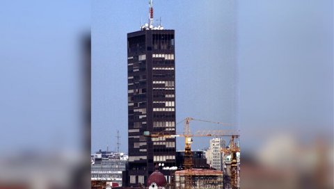 ОТКАЗАНО ЈАВНО НАДМЕТАЊЕ: Нико неће да купи “Београђанку” ОТКАЗАНО ЈАВНО НАДМЕТАЊЕ: Нико неће да купи “Београђанку”