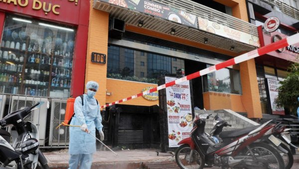 ОДЛИЧНО СУ СЕ БОРИЛИ СА ВИРУСОМ: У Вијетнаму две нове жртве вируса корона, епидемија се повратила ОДЛИЧНО СУ СЕ БОРИЛИ СА ВИРУСОМ: У Вијетнаму две нове жртве вируса корона, епидемија се повратила