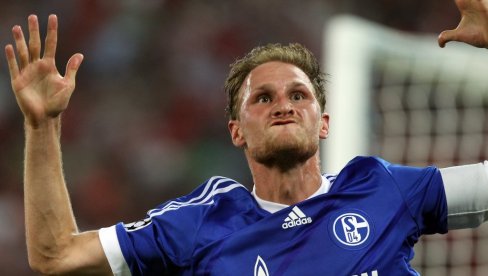 ŠOK U BUNDESLIGI: Šalke pobedio ŠOK U BUNDESLIGI: Šalke pobedio