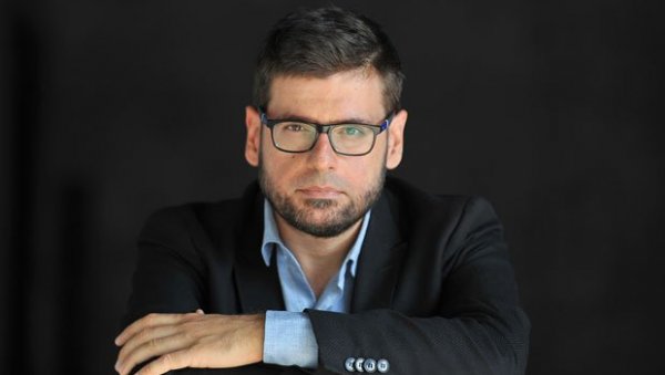 ИВАН КАРЛ: Бојим се да остајемо без Битефа и Сајма књига ИВАН КАРЛ: Бојим се да остајемо без Битефа и Сајма књига