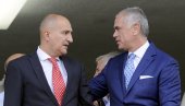 SPREMNI SU MILIONI: Crvena zvezda juri ova tri pojačanja za Ligu šampiona! SPREMNI SU MILIONI: Crvena zvezda juri ova tri pojačanja za Ligu šampiona!