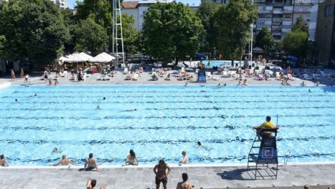 BAZENI BEZBEDNI ZA KUPAČE: Gradski zavod za javno zdravlje kontroliše ispravnost vode BAZENI BEZBEDNI ZA KUPAČE: Gradski zavod za javno zdravlje kontroliše ispravnost vode