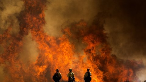 САУДИЈСКИ ЗВАНИЧНИК: Терористички напад; Хути - Ракетирали смо нафтно постројење САУДИЈСКИ ЗВАНИЧНИК: Терористички напад; Хути - Ракетирали смо нафтно постројење