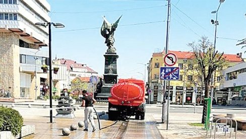 KOMUNALCI - ČUVARI KRUŠEVCA U VREME KORONE: Radili su i noću, u skafanderima, bez bolovanja i odmora, za čistiji i zdraviji grad KOMUNALCI - ČUVARI KRUŠEVCA U VREME KORONE: Radili su i noću, u skafanderima, bez bolovanja i odmora, za čistiji i zdraviji grad
